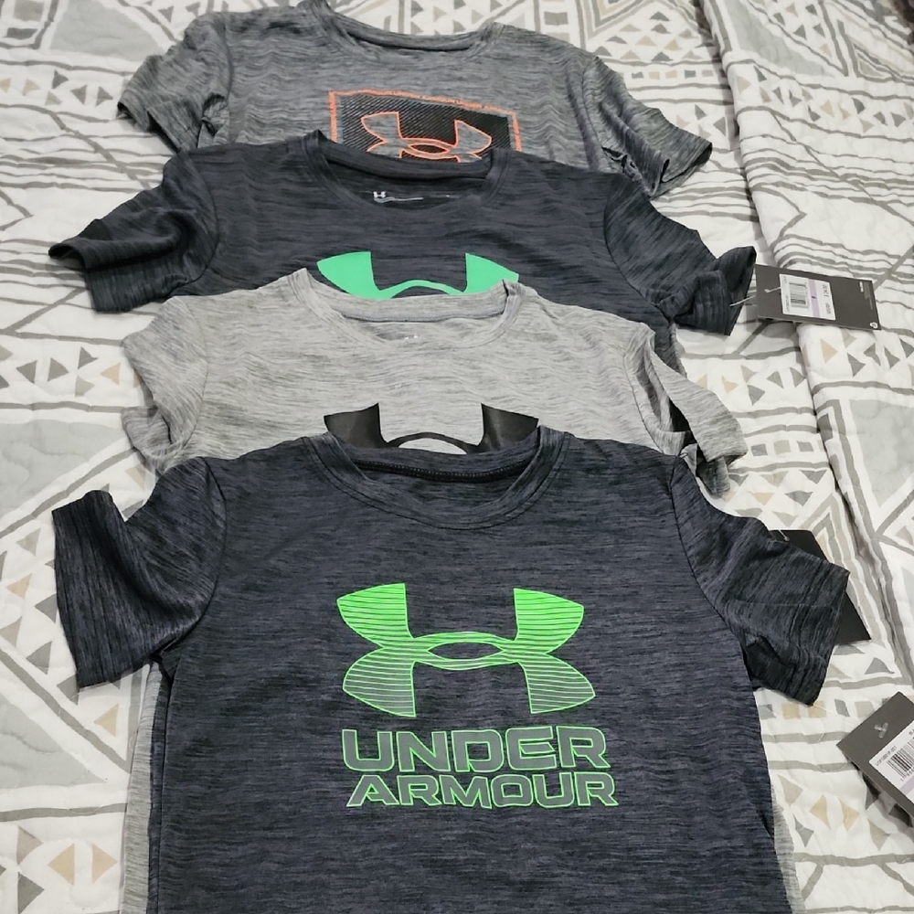 Under Armour Kids' Gray and Black Tees with Green Accents
